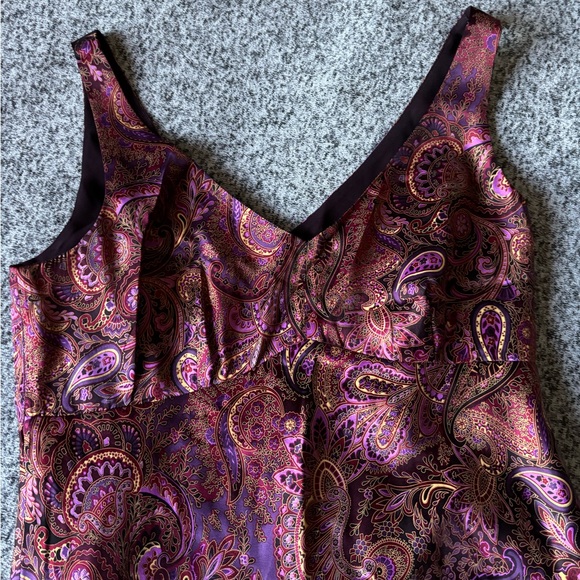 Anne Taylor LOFT 100% Silk Maroon/Plum Paisley Midi Dress Size 4 - Picture 5 of 12